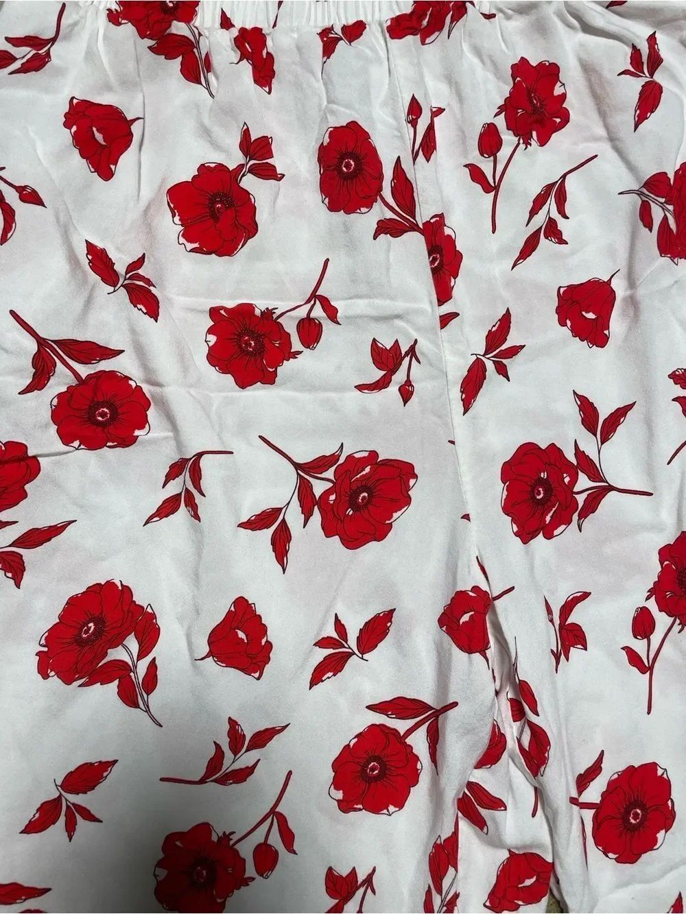 Japna Women’s Beautiful Red Floral Pajama Pants with Pockets - White Base - LG - Picture 4 of 8